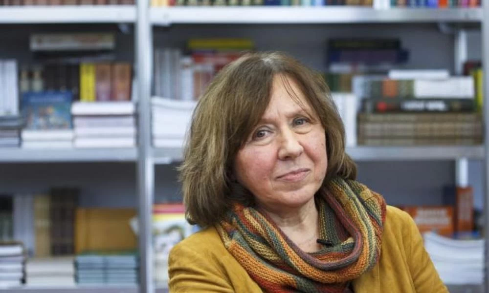 Λευκορωσία: Η νομπελίστας συγγραφέας Σβ. Αλεξέγιεβιτς οδηγήθηκε στην ανακριτική επιτροπή